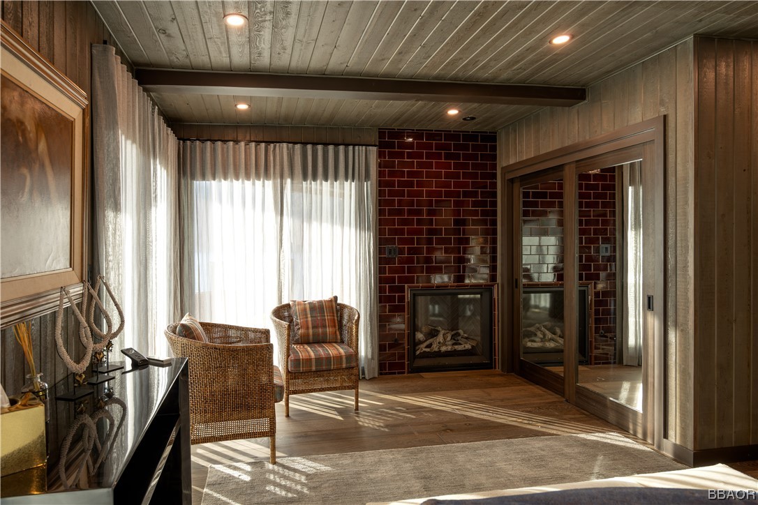 623 Cove Drive Property Photo 18