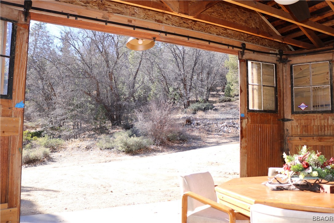11 Polique Canyon Trail Property Photo 2