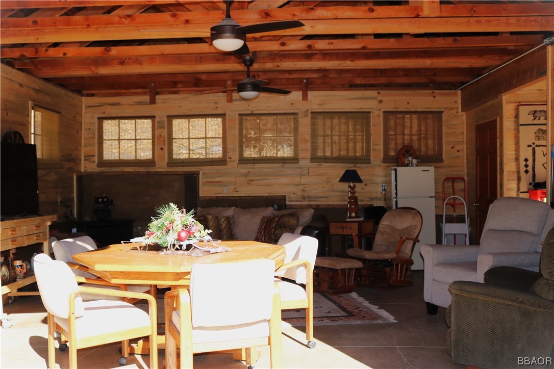 11 Polique Canyon Trail Property Photo 3