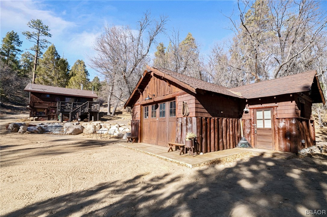 11 Polique Canyon Trail Property Photo 8