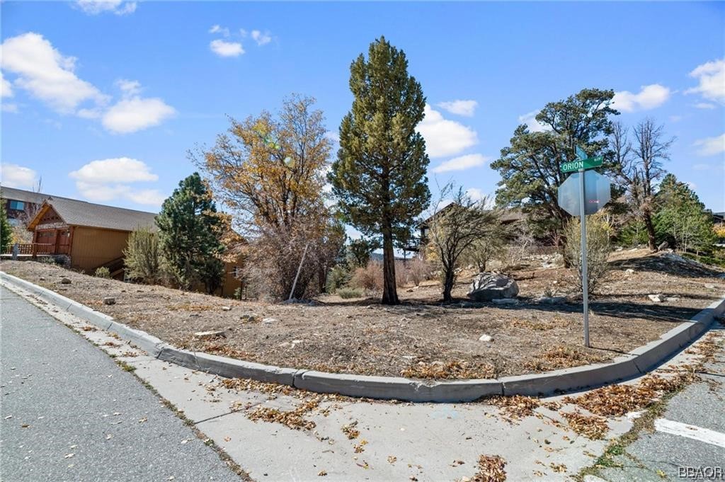 42565 Pegasus Way Property Photo 2