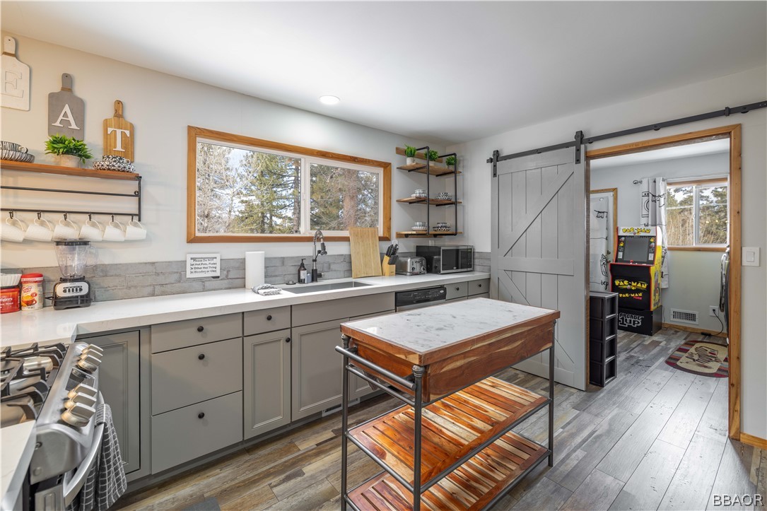 40116 East Highland Road Property Photo 15