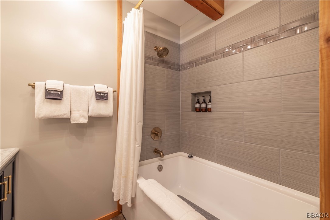 40116 East Highland Road Property Photo 23