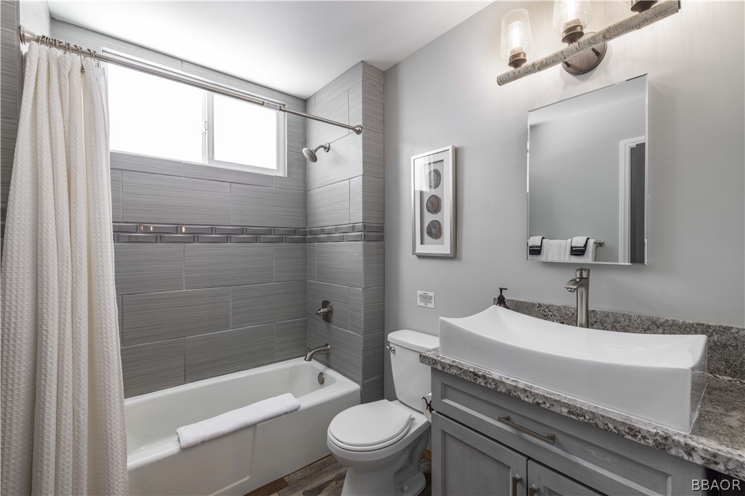 40116 East Highland Road Property Photo 27