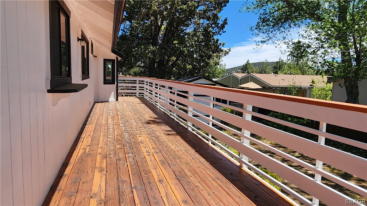 404 San Martin Drive Property Photo 31