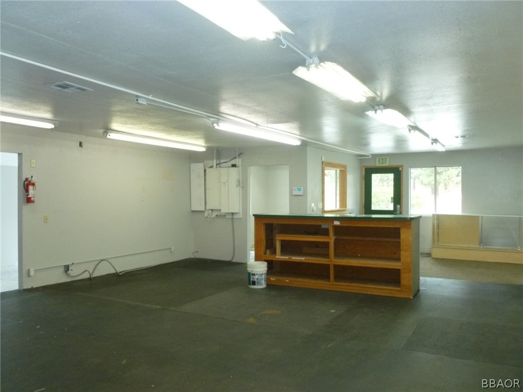 558 Wren Drive Property Photo 1
