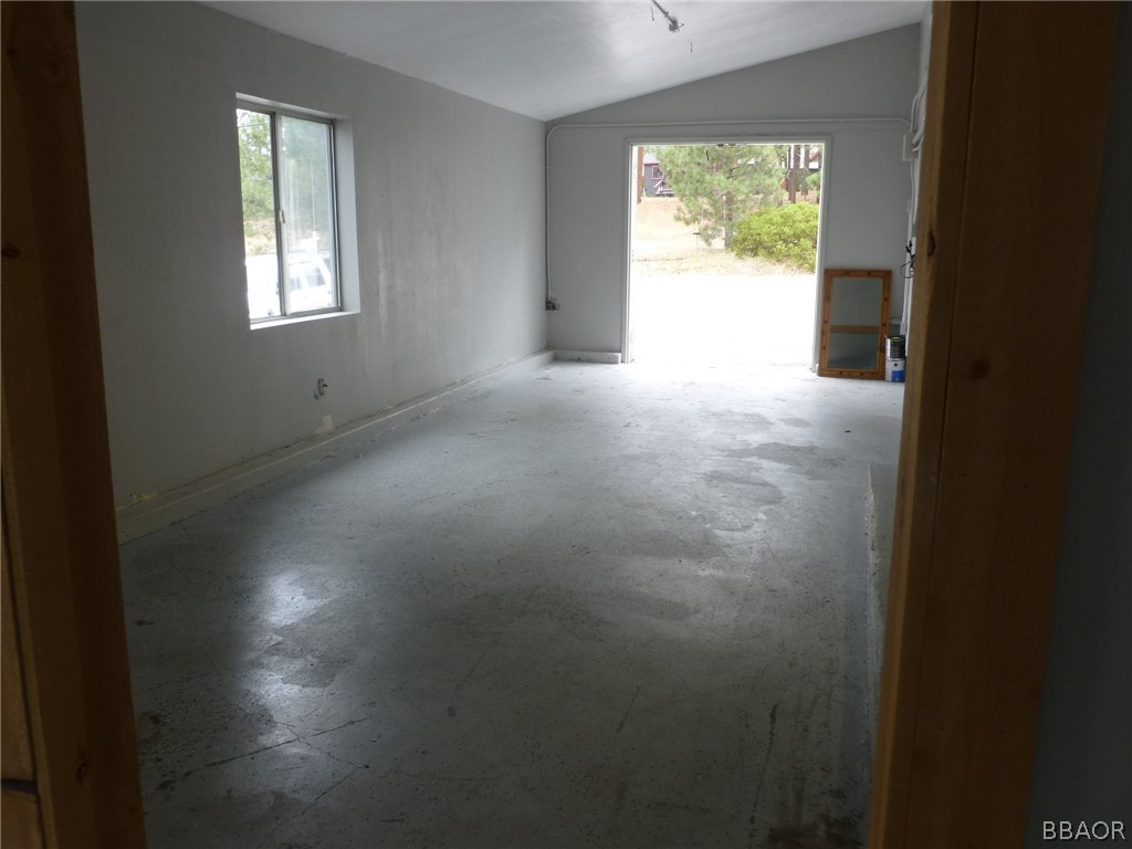 558 Wren Drive Property Photo 17