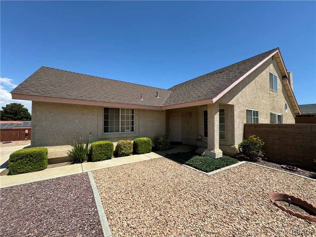 16789 Highgate Court Property Photo 4