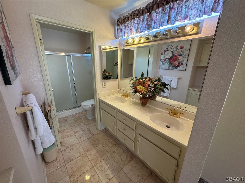 16789 Highgate Court Property Photo 17
