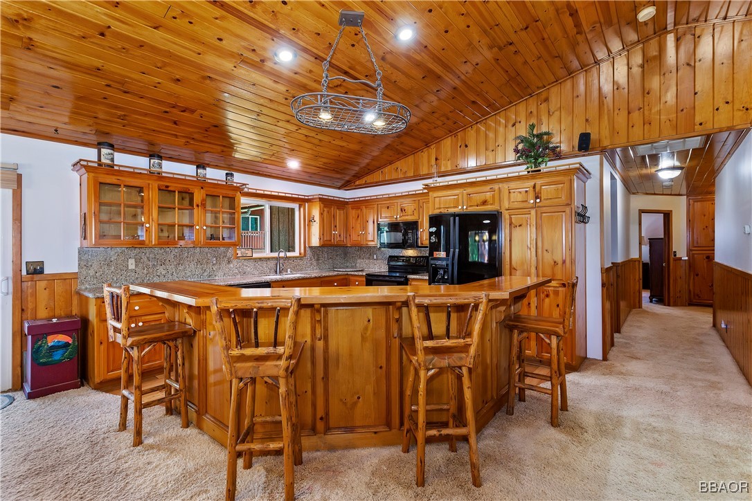 199 Pinecrest Drive Property Photo 6