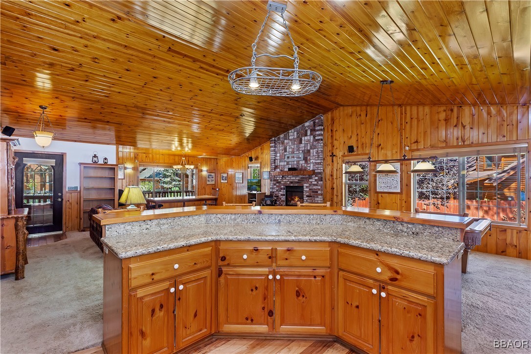 199 Pinecrest Drive Property Photo 10