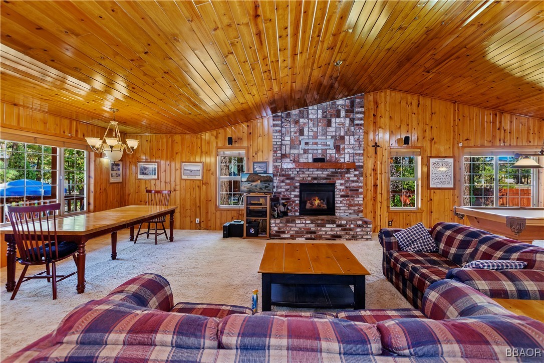 199 Pinecrest Drive Property Photo 11
