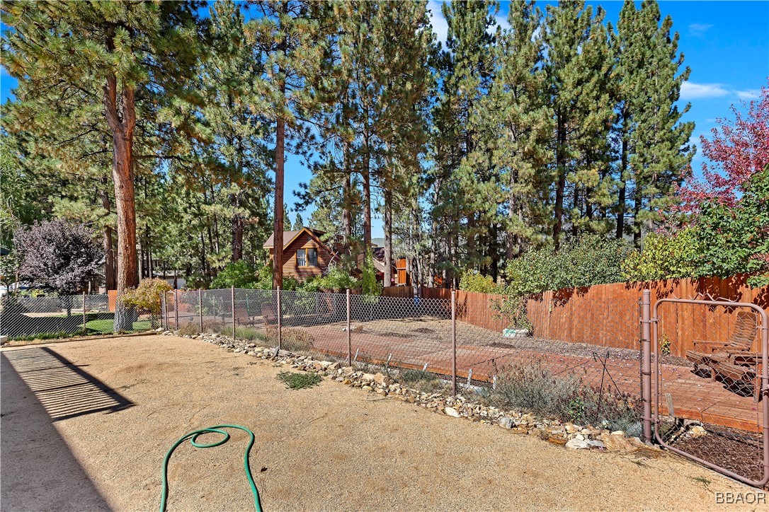 199 Pinecrest Drive Property Photo 38