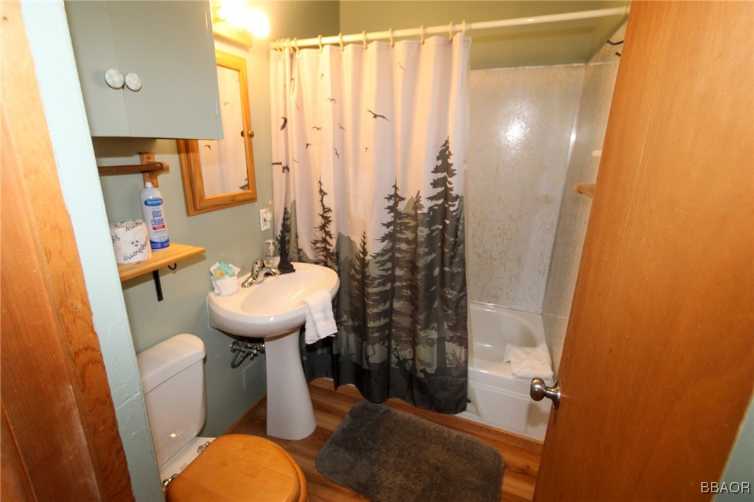 1231 Crags Lane Property Photo 17