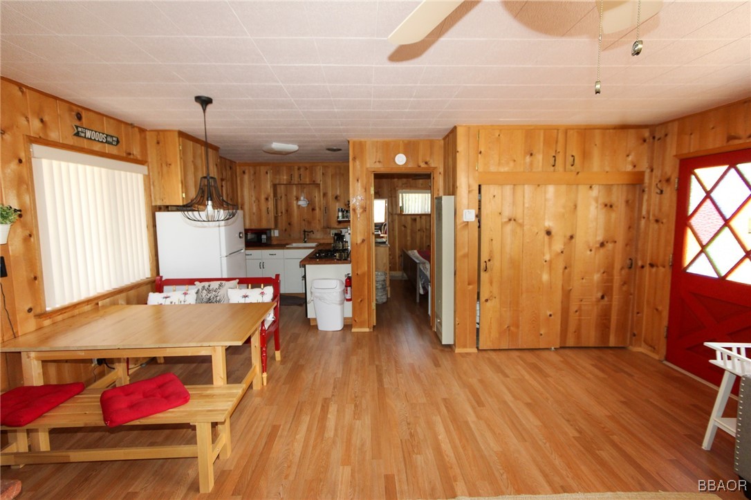 1231 Crags Lane Property Photo 19