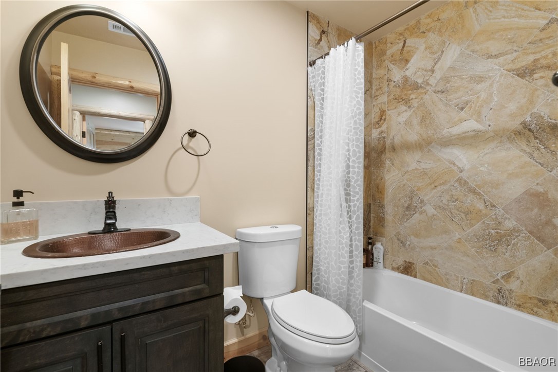 195 Teakwood Drive Property Photo 38
