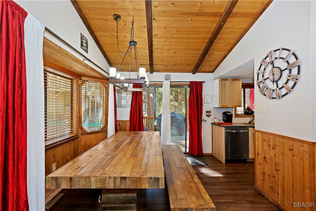 42401 Avalon Road Property Photo 13
