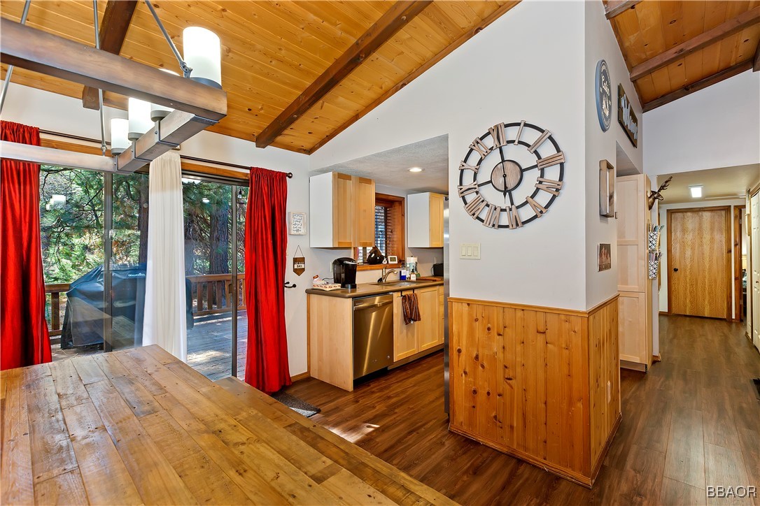 42401 Avalon Road Property Photo 14