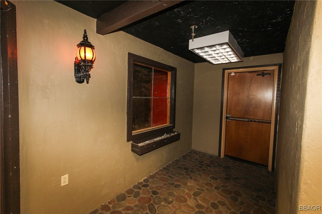 40729 Village Drive 6 Property Photo 12