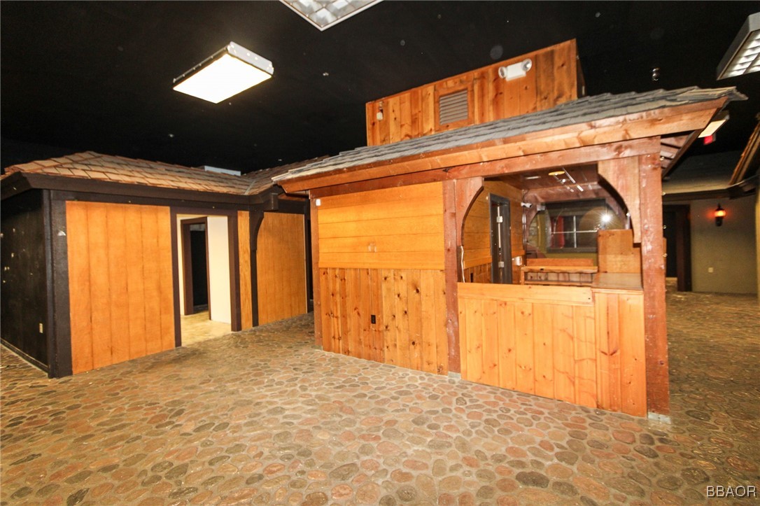40729 Village Drive 6 Property Photo 39