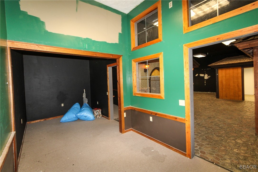 40729 Village Drive 6 Property Photo 44