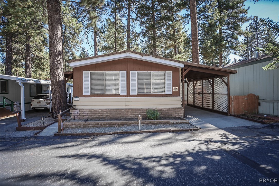 475 Thrush Drive 15 Property Photo 2