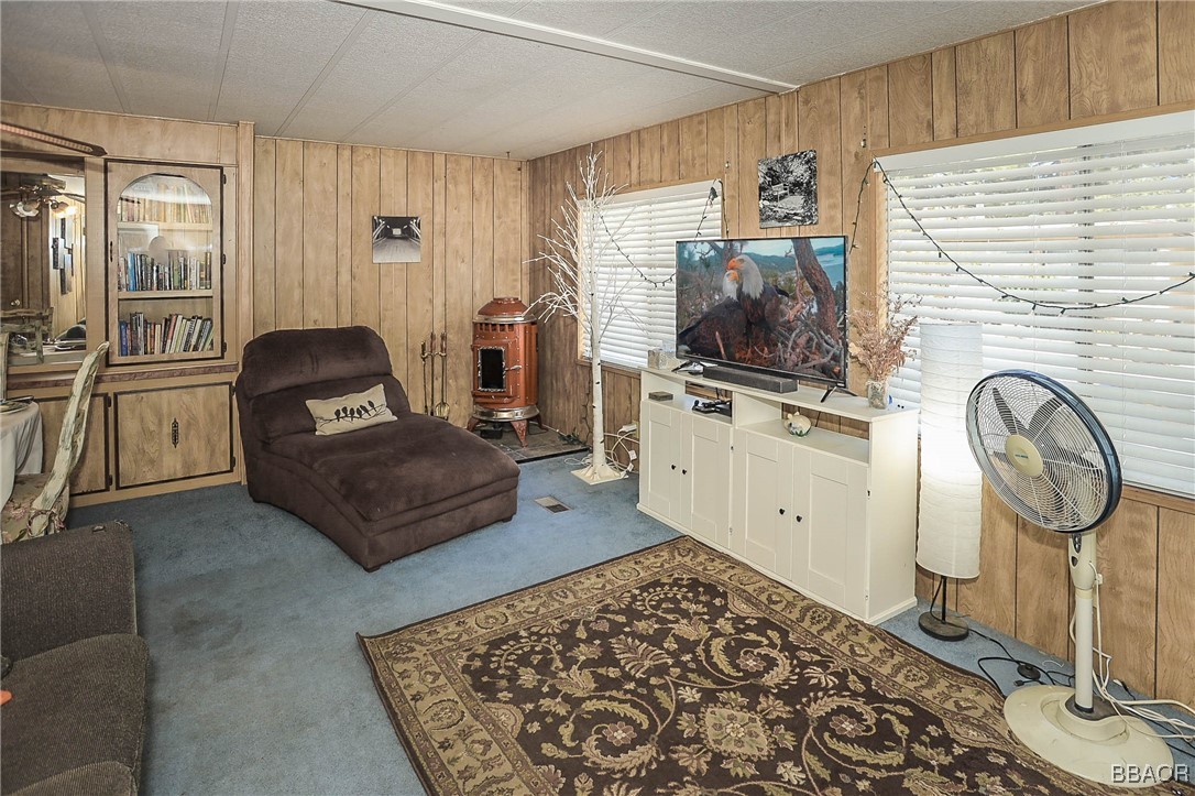 475 Thrush Drive 15 Property Photo 6