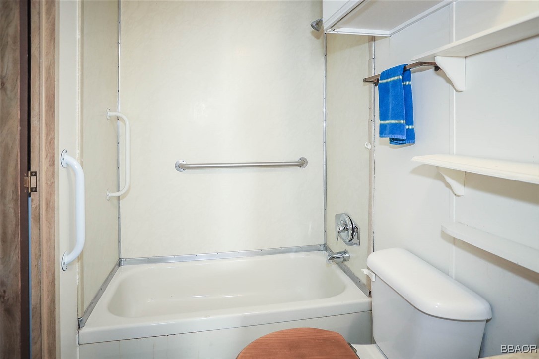 475 Thrush Drive 15 Property Photo 19