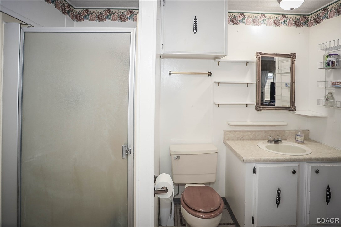 475 Thrush Drive 15 Property Photo 23