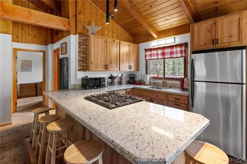 39273 Peak Lane Property Photo 6