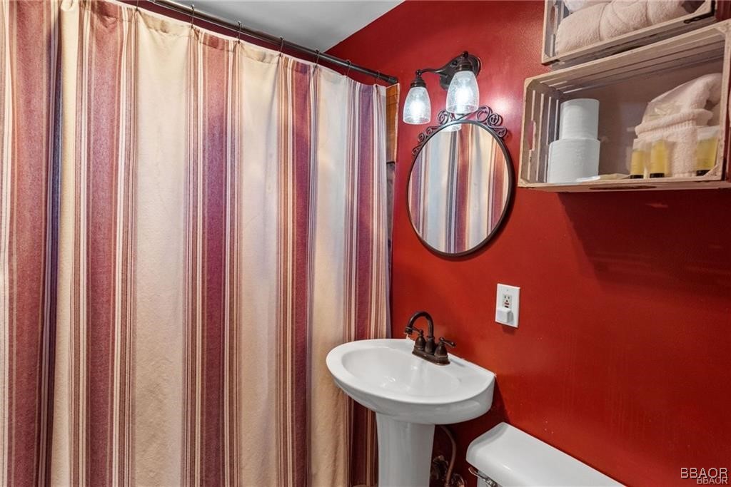 39273 Peak Lane Property Photo 7