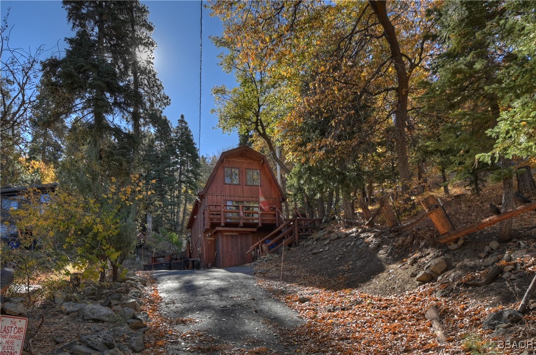 42955 Dogwood Drive Property Photo 4