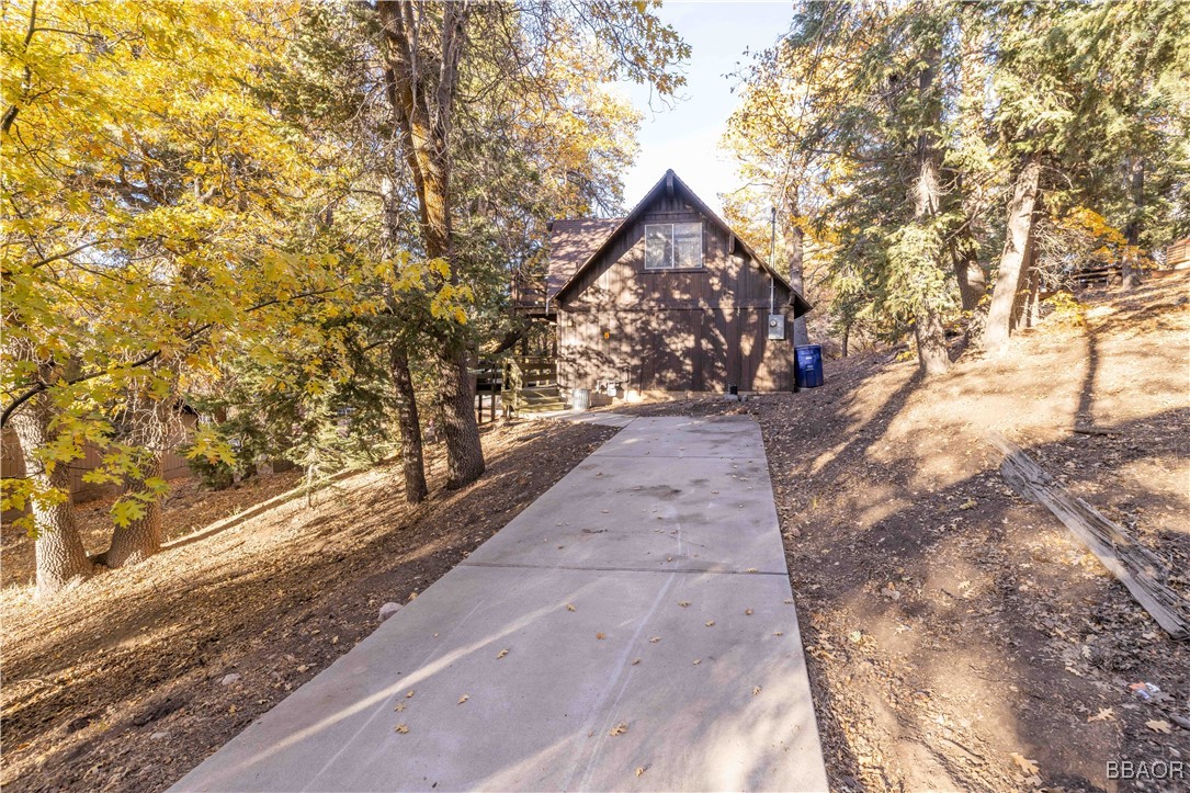 1332 Siskiyou Drive Property Photo 1