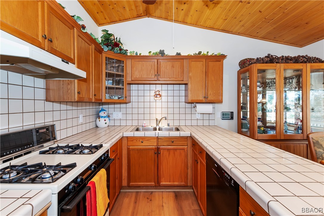 684 Butte Avenue Property Photo 7