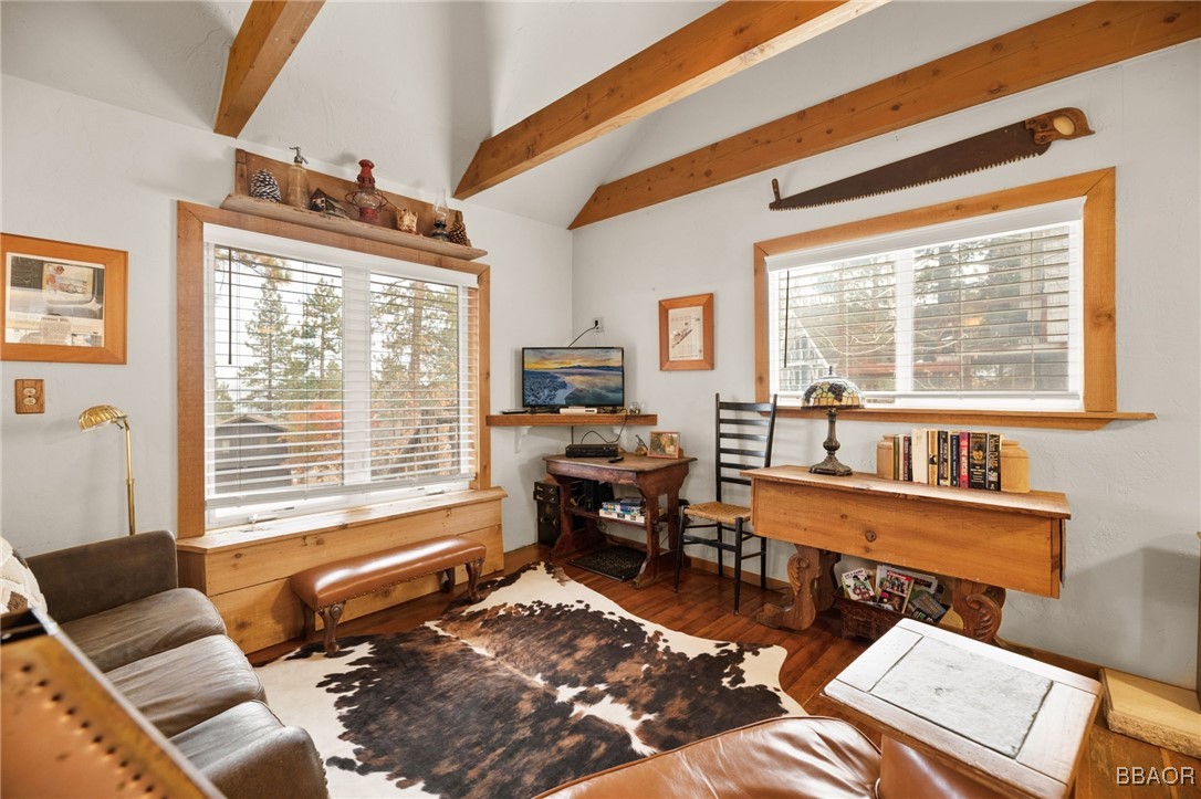 544 Talmadge Road Property Photo 8