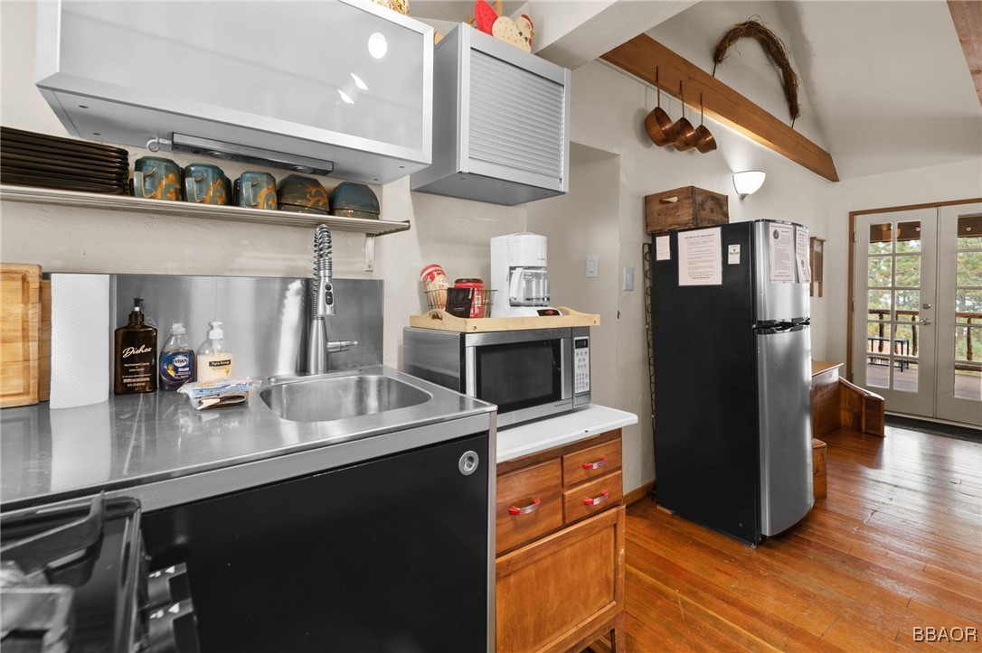 544 Talmadge Road Property Photo 14