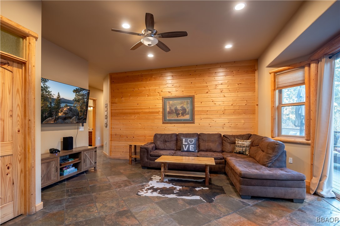 325 Stony Creek Road Property Photo 6
