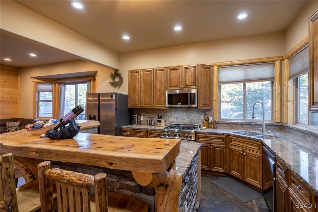 325 Stony Creek Road Property Photo 10