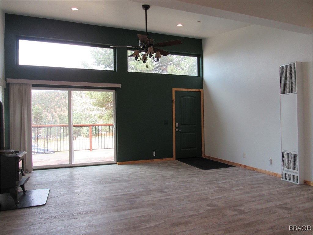 550 Eagle Ridge Drive Property Photo 2