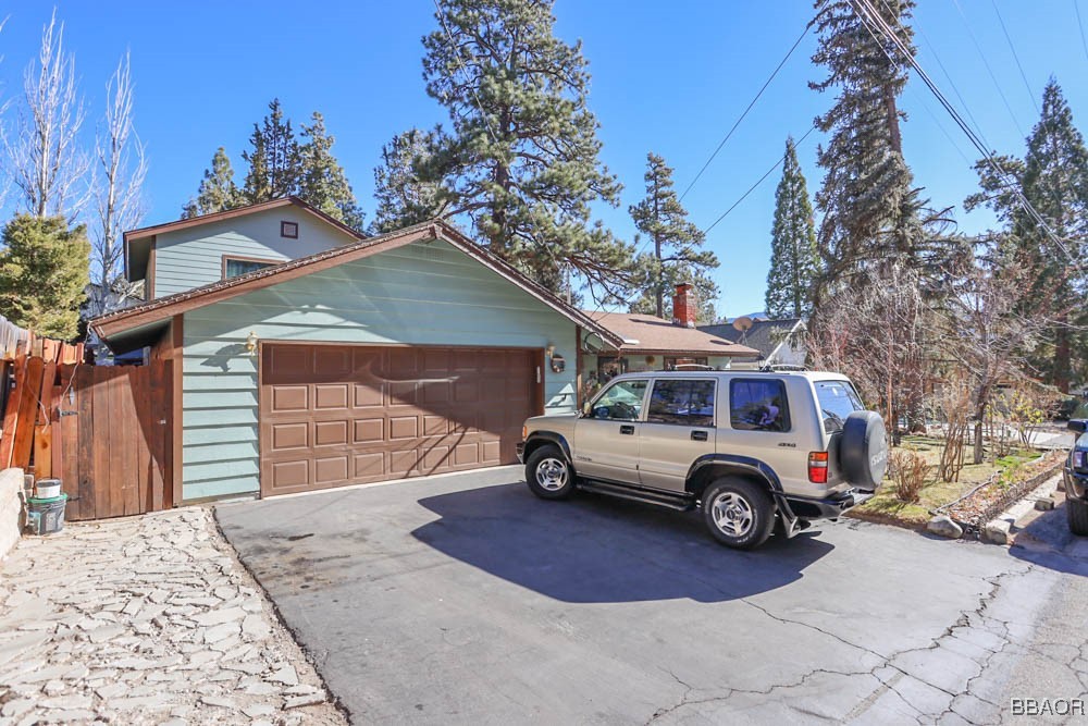 1018 Feather Mountain Drive Property Photo 40