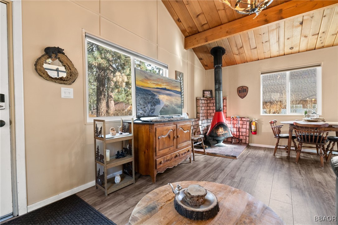 724 Elysian Boulevard Property Photo 3
