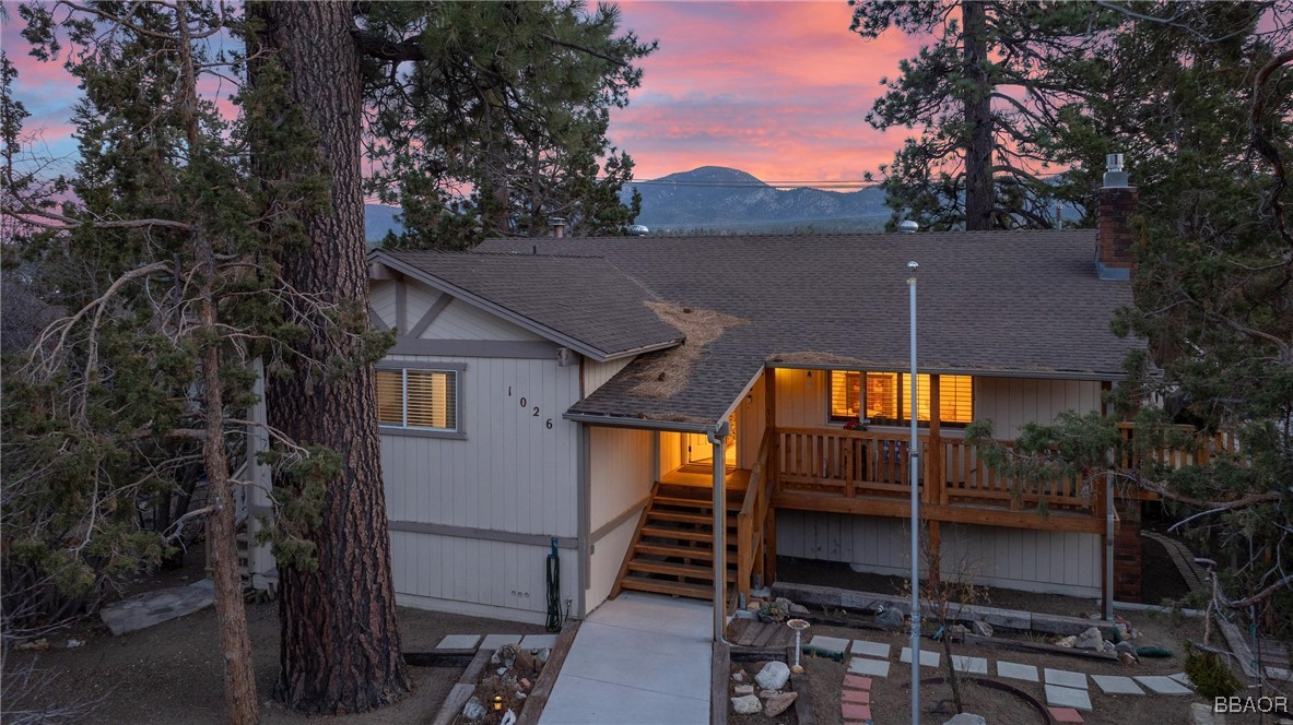 1026 Rocky Mountain Road Property Photo 2