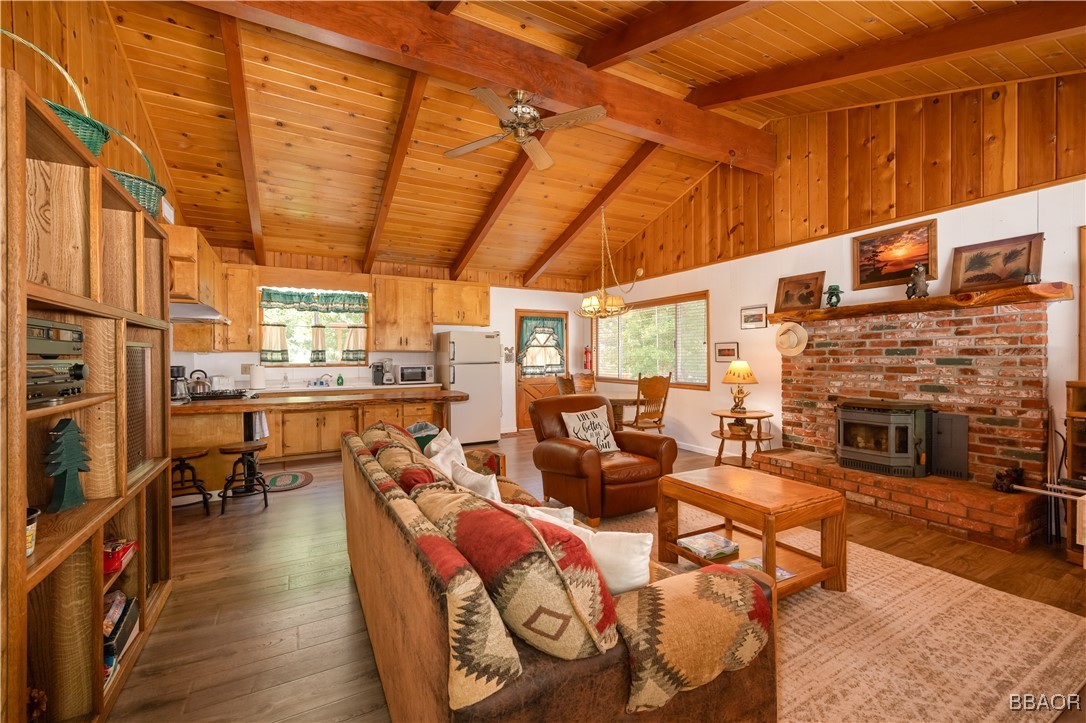 43289 Bow Canyon Road Property Photo 2