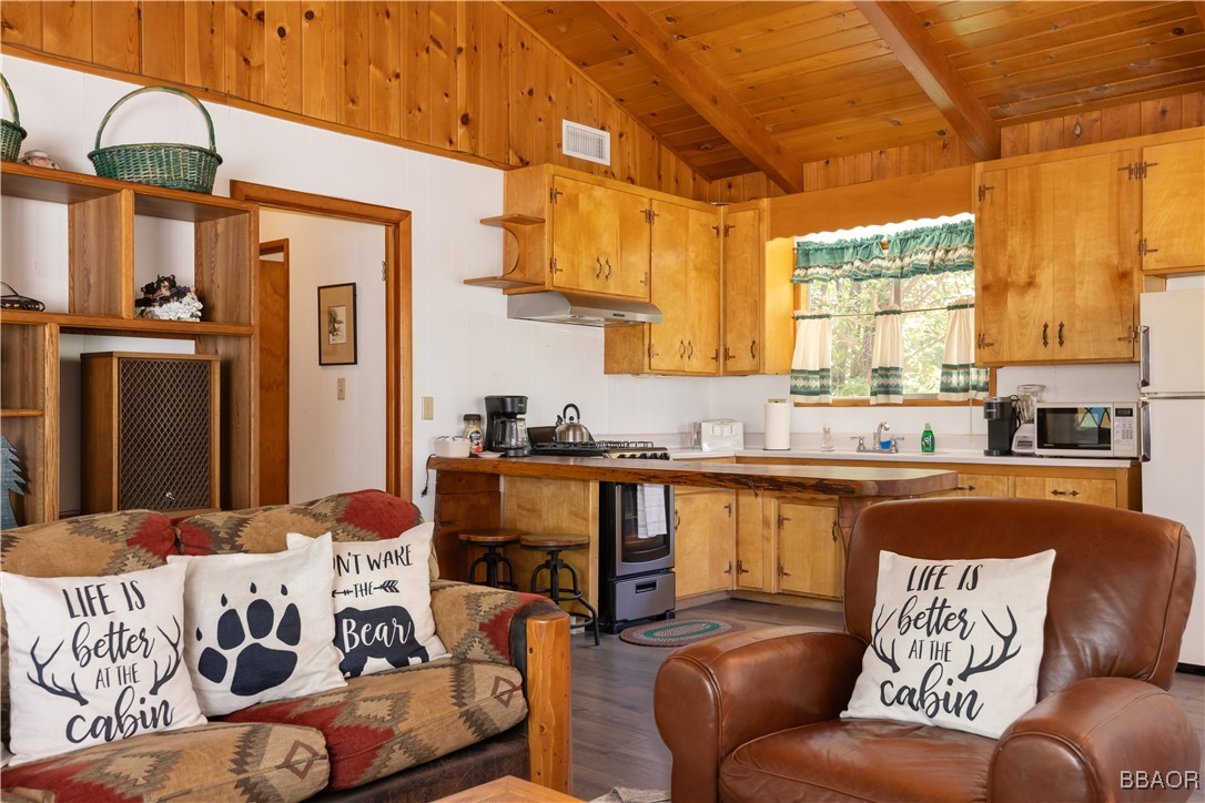 43289 Bow Canyon Road Property Photo 10