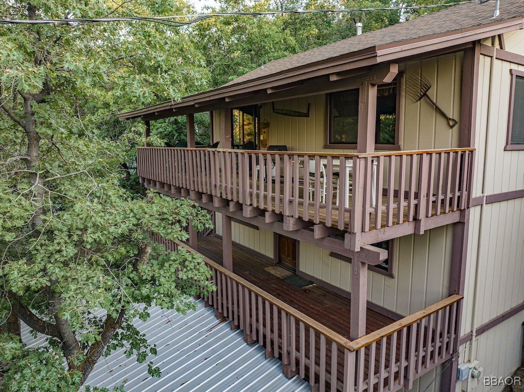 1217 Minton Drive Property Photo 2