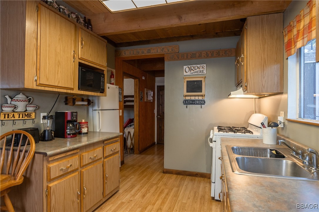 882 Pine Lane Property Photo 16