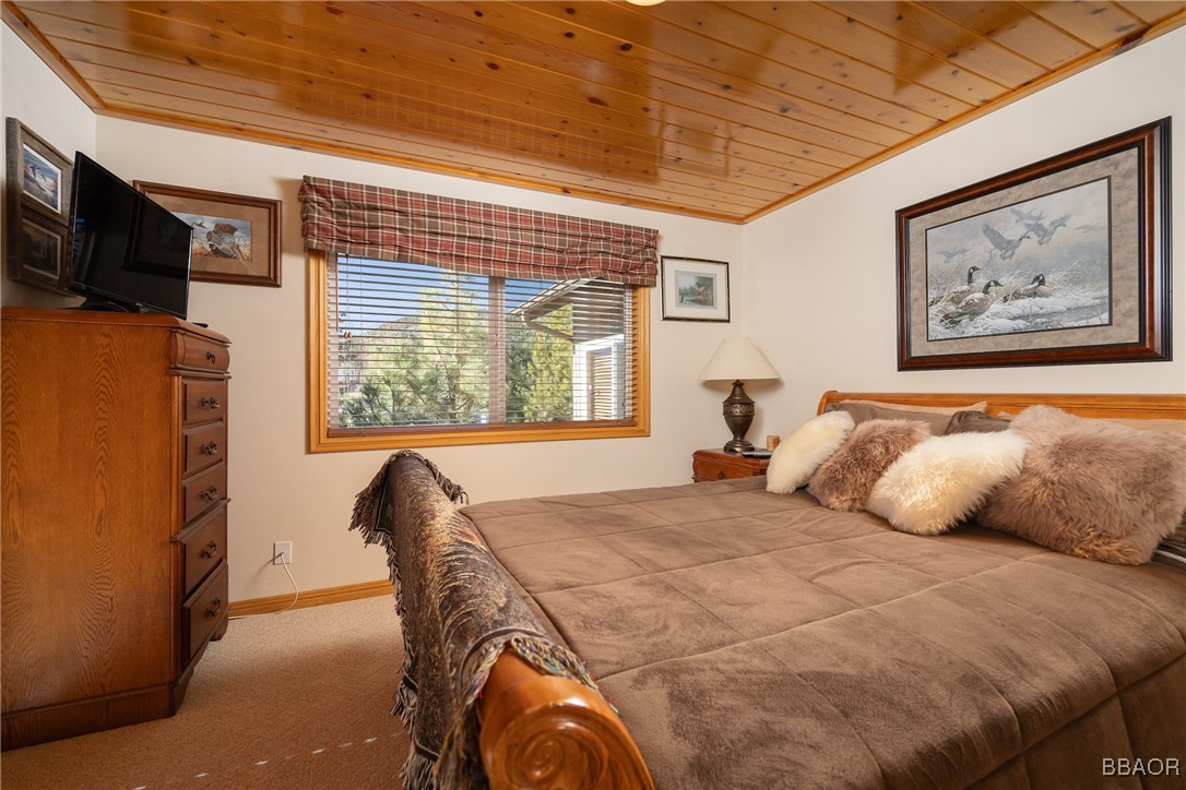 664 Cove Drive Property Photo 32