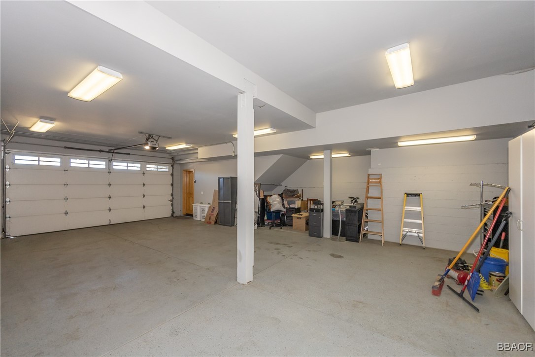 664 Cove Drive Property Photo 41