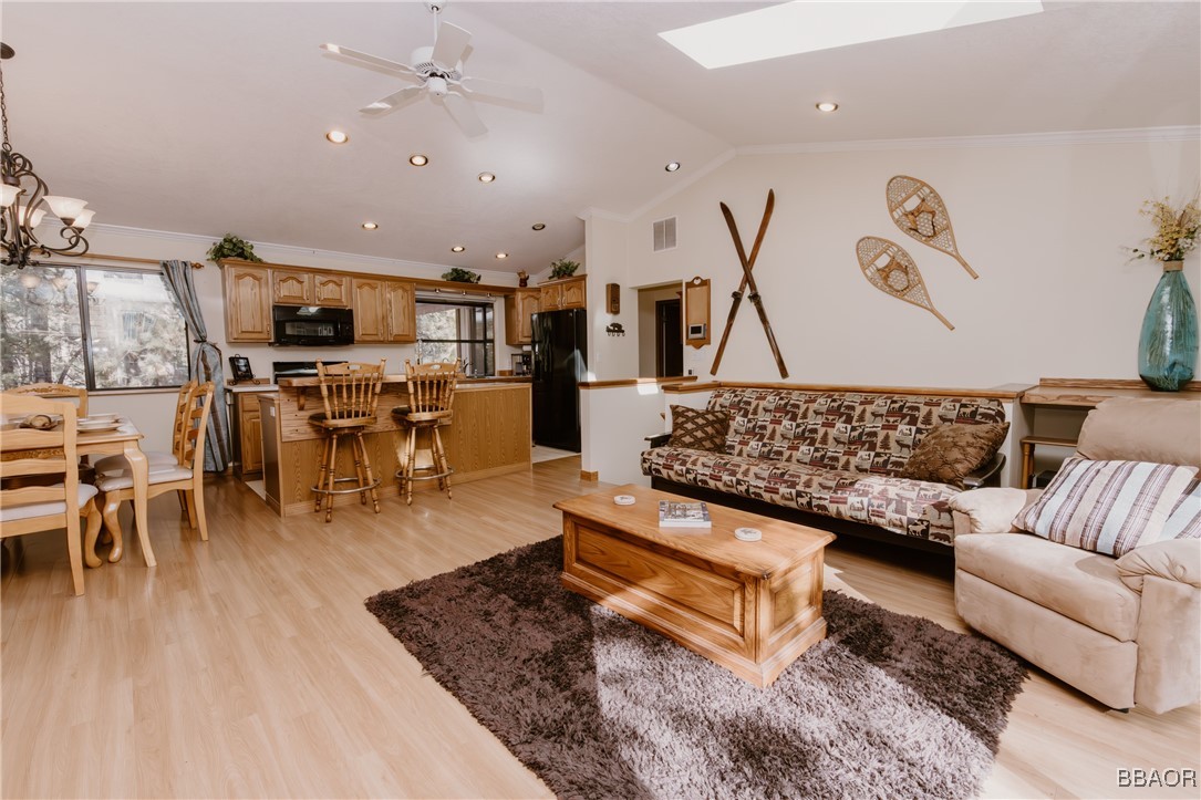 41984 Mapleleaf Drive Property Photo 12