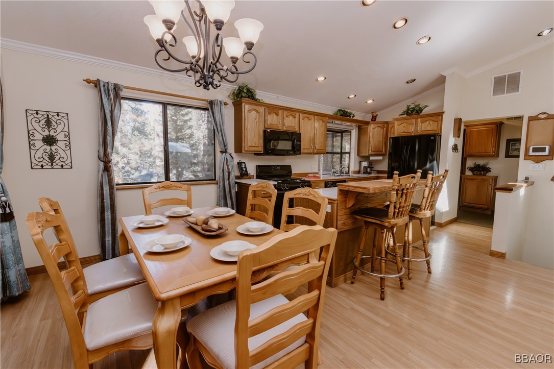 41984 Mapleleaf Drive Property Photo 13